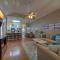 Shared Resort-Style Pool Playground Patio w Bar Tidal Times by AvantStay - Порт-Аранзас