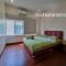 Modern private home in quiet gated community - Ban Hua Khao Sammuk