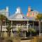 75 Grand Pavilion by AvantStay Steps from Beach 2 Community Pools - Isle of Palms