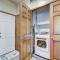 Park Ave Getaway by AvantStay Cozy Cottage Close to Main Street Town Ski Lift