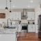 Lakeside Serenity by AvantStay Lakefront Newly Built Deck w Views