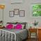 Lake It Right by AvantStay Lakefront w Dock Hot Tub Fire Pit Game Room