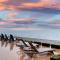 Oceanfront w Game Room Fire Pit Panoramic Views Angels Landing by AvantStay - لانغلي