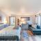 Oceanfront w Game Room Fire Pit Panoramic Views Angels Landing by AvantStay - لانغلي