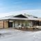 Oceanfront w Game Room Fire Pit Panoramic Views Angels Landing by AvantStay - لانغلي
