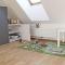 geräumige Dachgeschoßwohnung - Tattendorf