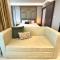 Luxury sea view apartment at Mida Grande Surin