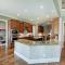 Dock Holiday by AvantStay Custom Home New Dock