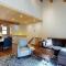 Sockeye by AvantStay Modern 2 BR Condo w Access to Northstar Resort Community