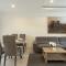 Lily 3bbedrooms Townhouse with a patio, Laguna Park