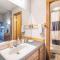 Cimarron Lodge 27 by AvantStay Ski-InSki-Out Property in Complex w Two Hot Tubs Permit10026 - تيلوريد