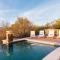 Sunbeam by AvantStay Elegant Private Desert Home w Infinity Pool Spa View