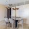 Luxury 3BDR Apartment, Pool & Beach Access - 迪拜