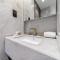 Superluxury Apartment in FIVE Palm, Pool & Beach Access - 迪拜