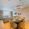 Superluxury Apartment in FIVE Palm, Pool & Beach Access - 迪拜