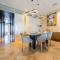 Superluxury Apartment in FIVE Palm, Pool & Beach Access - 迪拜