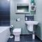 Stunning 2bedroom 2bathroom Apt With Parking Space - 谢菲尔德