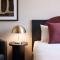 Capitol Square Hotel