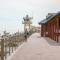 Beachfront Condo - OceanFront, Pool & Steps to Flagler Ave - New Smyrna Beach