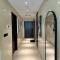 Cloud 40 - Apartment in Downtown with Burj View