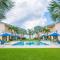 Enjoy Sunsets at Fully Equipped Condo at the Beach