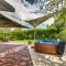 Sunny Oasis - Havelock North Retreat