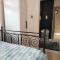3 bed Hawthorn Berries House driveway & garden, M6 & M58