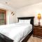 KBM Resorts Walk to Lifts and MainSt PPS-1416