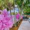 Luxury Retreat with Cinema, Game Table, Pool, Jacuzzi , Giant Chess, 8 Beds - Miami