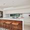 Swanston Sands - Sophisticated Comfort by the Beach