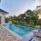 Newly! 2BR Modern Villa Close to Ubud Center - 乌布