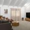Pumicestone Beach House - 200m to the passage