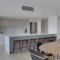 Private Rooftop Beachside 3-Bed Apt with Pool - Gold Coast