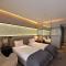 Waxwing Hotel