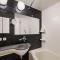 Four Points Flex by Sheraton Osaka Umeda