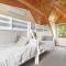 The Treehouse - Pet Friendly home in Jervis Bay!