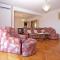 Bright apartment with garden and balcony - 加利扎纳
