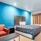 Econo Lodge Inn & Suites Channelview - Houston East
