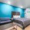 Econo Lodge Inn & Suites Channelview - Houston East