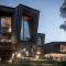 Elva Hotel