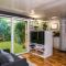 Stylish Harrogate Studio with Huge Private Garden - Harrogate
