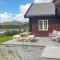 5 Bedroom Cozy Home In Hemsedal