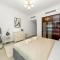 Spacious Home Near Metro & Beach in Dubai Marina