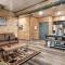 Modern 4 Bedroom Cabin in Timeless Resort Near Parkway and Dollywood with Game Room and Hot Tub - 赛维尔维尔