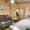 Modern 4 Bedroom Cabin in Timeless Resort Near Parkway and Dollywood with Game Room and Hot Tub - 赛维尔维尔