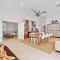 Ocean Beach House Sorrento - Luxury with Heated Pool and Spa