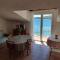 Apartments by the sea Tisno, Murter - 5141