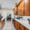 Classy N Cozy Delray home! Pool with water view