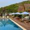 Maya Ocean Resort - Селонґ-Беланак