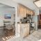 3BD Quiet Suburbs Restaurants & Parks